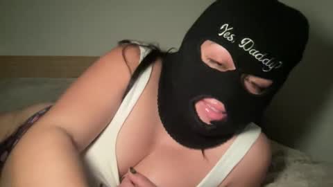 mommygoddess03 online show from 12-19-25, 01:29