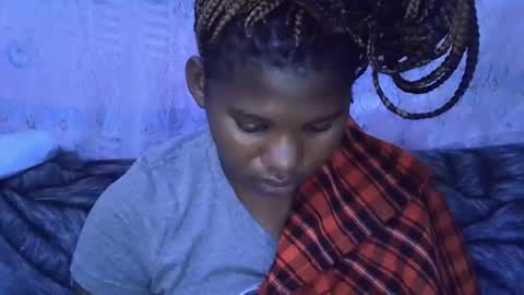 momsdoll online show from 01-13-26, 05:24