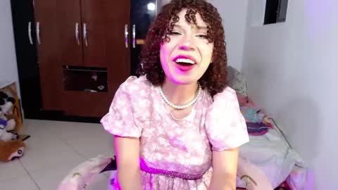 Jessie online show from 09-26-25, 04:16