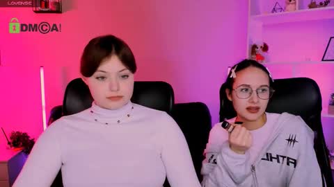 Mona  online show from 12-15-25, 08:02