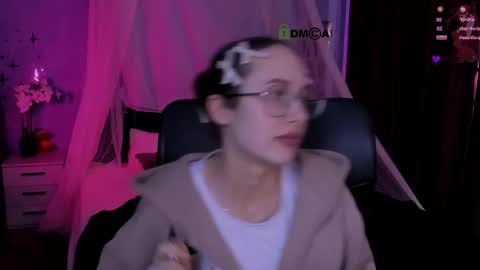 Mona  online show from 04-21-26, 01:42