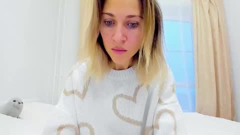 Mona online show from 12-02-24, 05:26