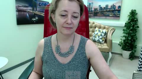 Mona online show from 03-11-26, 11:05