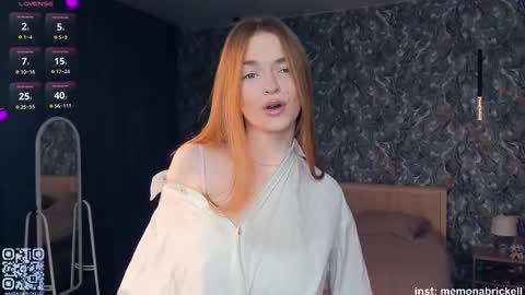 Snapshot of monabrickell chatting on 12-03-25, 07:34 Mona online show from 12-03-25, 07:34