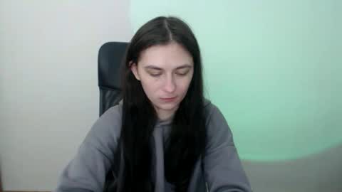 monakali online show from 11-27-25, 08:49