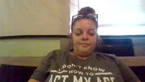 monamakeumoana88 online show from 04-21-26, 08:23