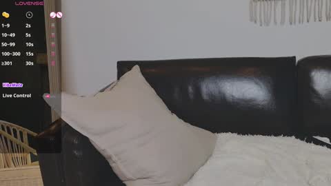 PoppyPlayful online show from 01-08-25, 09:01