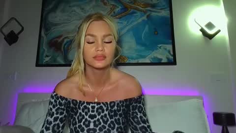 Monica online show from 02-05-25, 03:45