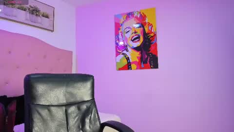 Monica online show from 06-20-26, 08:11