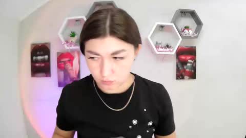 sweet girl and shine body online show from 09-09-25, 06:35