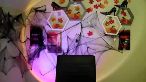 sweet girl and shine body online show from 10-08-25, 10:13