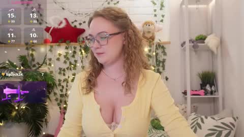 Snapshot of monicaasis chatting on 09-21-25, 05:58 monicaasis online show from 09-21-25, 05:58