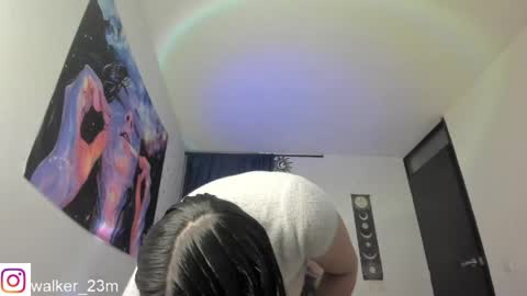 Snapshot of monicawalker2 chatting on 05-09-26, 03:45 monicawalker2 online show from 05-09-26, 03:45