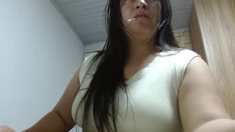 Snapshot of monickhotpri chatting on 07-17-26, 05:03 monickhotpri online show from 07-17-26, 05:03