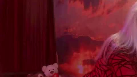 Snapshot of monicutex chatting on 10-12-25, 01:59 Monika online show from 10-12-25, 01:59