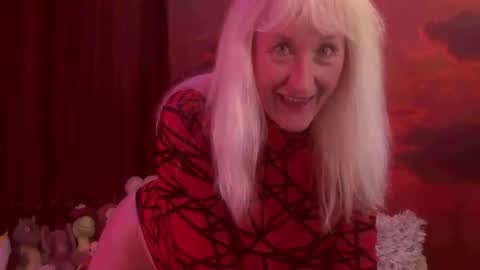 Snapshot of monicutex chatting on 11-01-25, 02:46 Monika online show from 11-01-25, 02:46