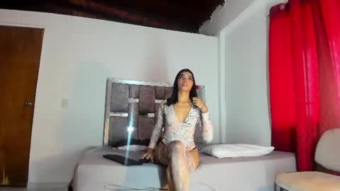 Monica  online show from 06-26-26, 08:46