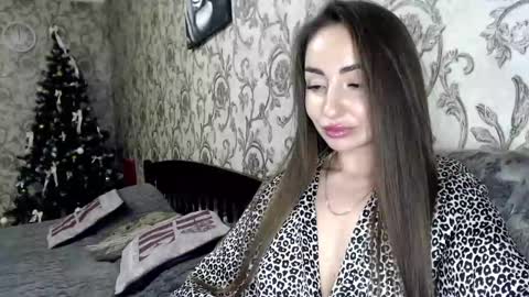 Snapshot of monika_2025 chatting on 01-07-25, 02:08 monika_2025 online show from 01-07-25, 02:08