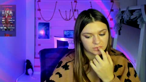 Snapshot of monika_youu chatting on 12-11-24, 04:18 Monika online show from 12-11-24, 04:18