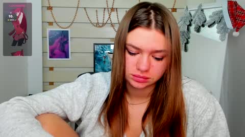 Snapshot of monika_youu chatting on 12-12-24, 05:59 Monika online show from 12-12-24, 05:59