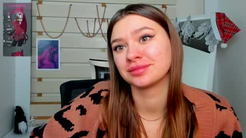 Snapshot of monika_youu chatting on 12-13-24, 08:15 Monika online show from 12-13-24, 08:15