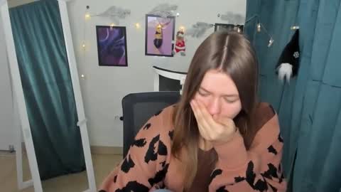 Snapshot of monika_youu chatting on 12-14-24, 07:40 Monika online show from 12-14-24, 07:40