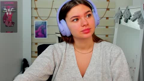 Snapshot of monika_youu chatting on 12-22-24, 07:11 Monika online show from 12-22-24, 07:11