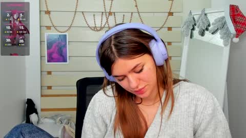 Snapshot of monika_youu chatting on 12-22-24, 04:27 Monika online show from 12-22-24, 04:27