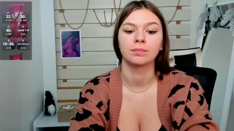 Snapshot of monika_youu chatting on 01-10-25, 07:57 Monika online show from 01-10-25, 07:57