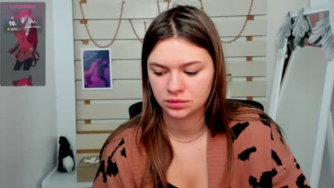 Snapshot of monika_youu chatting on 01-11-25, 08:54 Monika online show from 01-11-25, 08:54