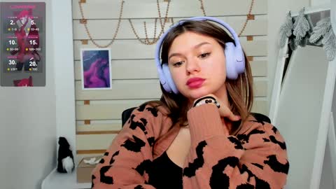 Snapshot of monika_youu chatting on 01-11-25, 11:56 Monika online show from 01-11-25, 11:56