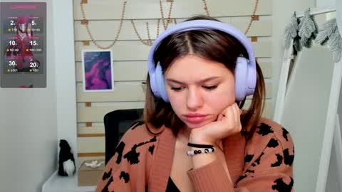 Snapshot of monika_youu chatting on 01-11-25, 02:58 Monika online show from 01-11-25, 02:58