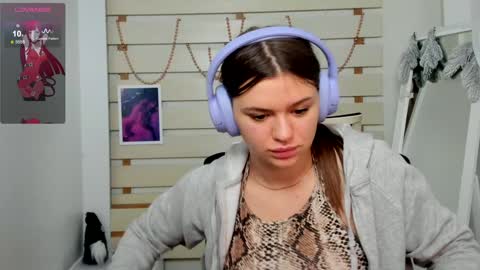 Snapshot of monika_youu chatting on 01-12-25, 03:03 Monika online show from 01-12-25, 03:03