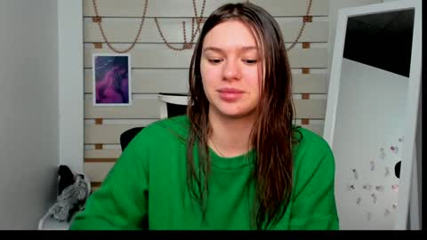 Snapshot of monika_youu chatting on 01-28-25, 09:40 Monika online show from 01-28-25, 09:40