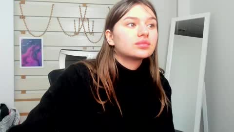 Snapshot of monika_youu chatting on 02-09-25, 07:09 Monika online show from 02-09-25, 07:09