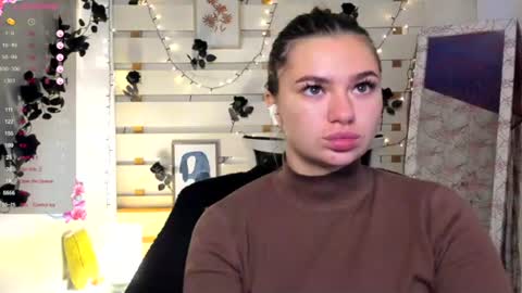 Snapshot of monika_youu chatting on 10-26-25, 12:55 Monika online show from 10-26-25, 12:55