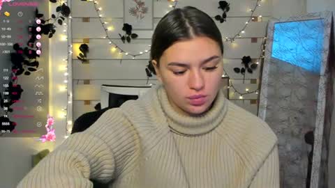 Snapshot of monika_youu chatting on 10-27-25, 01:48 Monika online show from 10-27-25, 01:48