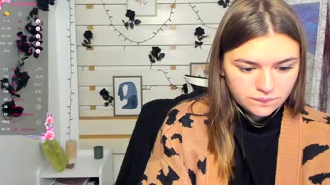 Snapshot of monika_youu chatting on 10-31-25, 08:59 Monika online show from 10-31-25, 08:59