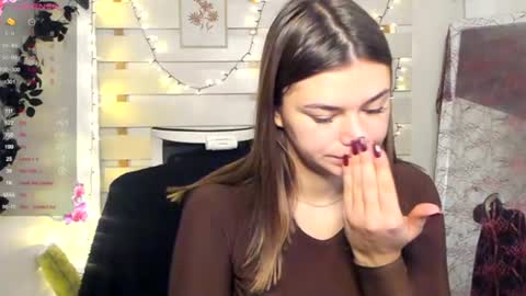 Snapshot of monika_youu chatting on 11-04-25, 01:10 Monika online show from 11-04-25, 01:10