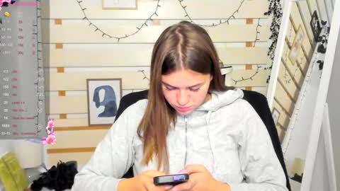 Snapshot of monika_youu chatting on 11-28-25, 12:19 Monika online show from 11-28-25, 12:19