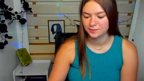 Snapshot of monika_youu chatting on 06-22-26, 06:10 Monika online show from 06-22-26, 06:10