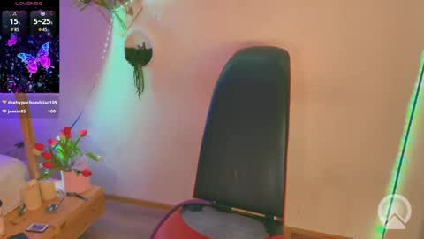 Snapshot of monikate_ chatting on 04-22-26, 09:27 Himy name Kateim pvt model with hairy pussy online show from 04-22-26, 09:27