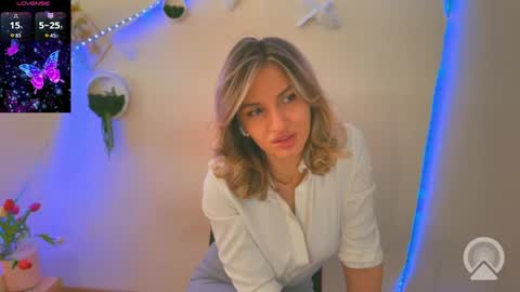 Snapshot of monikate_ chatting on 05-03-26, 09:04 Himy name Kateim pvt model with hairy pussy online show from 05-03-26, 09:04