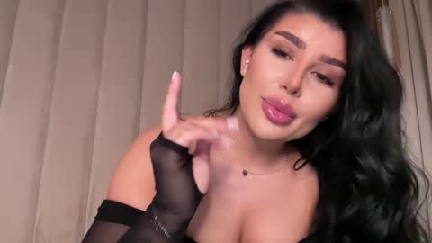 Alessia online show from 02-25-26, 10:30