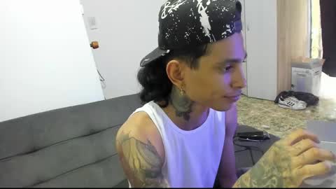 monkeyd_66 online show from 12-11-24, 04:53