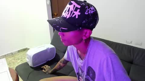 monkeyd_66 online show from 01-09-25, 10:41