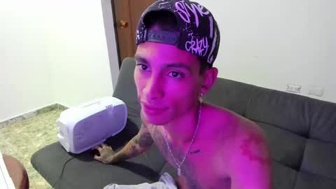 monkeyd_66 online show from 01-09-25, 01:45