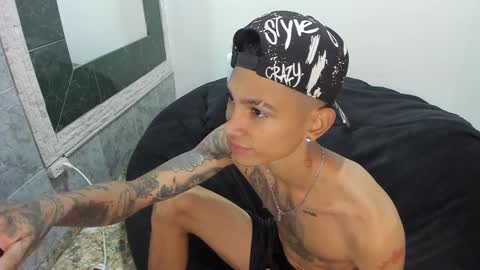 monkeyd_66 online show from 02-08-25, 11:55