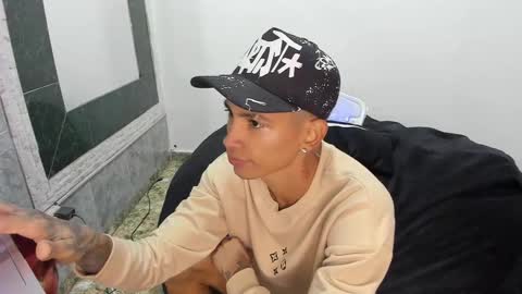 monkeyd_66 online show from 02-10-25, 09:25