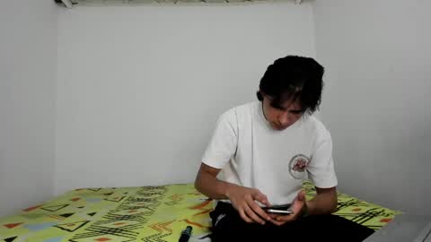 Snapshot of monky_0002 chatting on 05-28-26, 03:53 monky_0002 online show from 05-28-26, 03:53